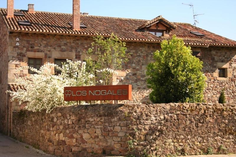 Posada Los Nogales Barcenilla Exterior photo